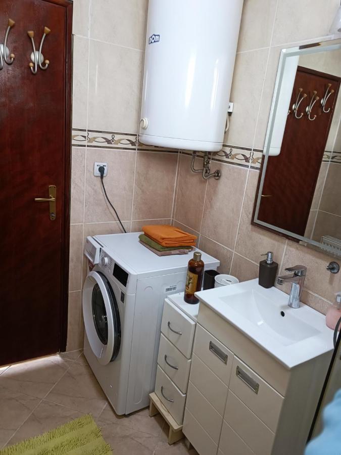 Serbian Home With Garden Krnjaca Ngoại thất bức ảnh