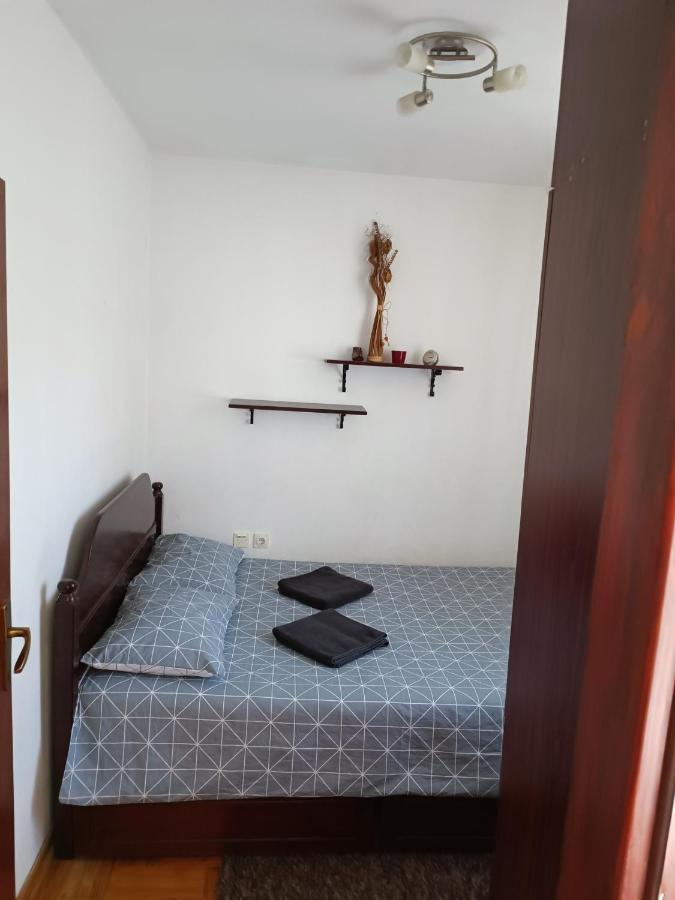Serbian Home With Garden Krnjaca Ngoại thất bức ảnh
