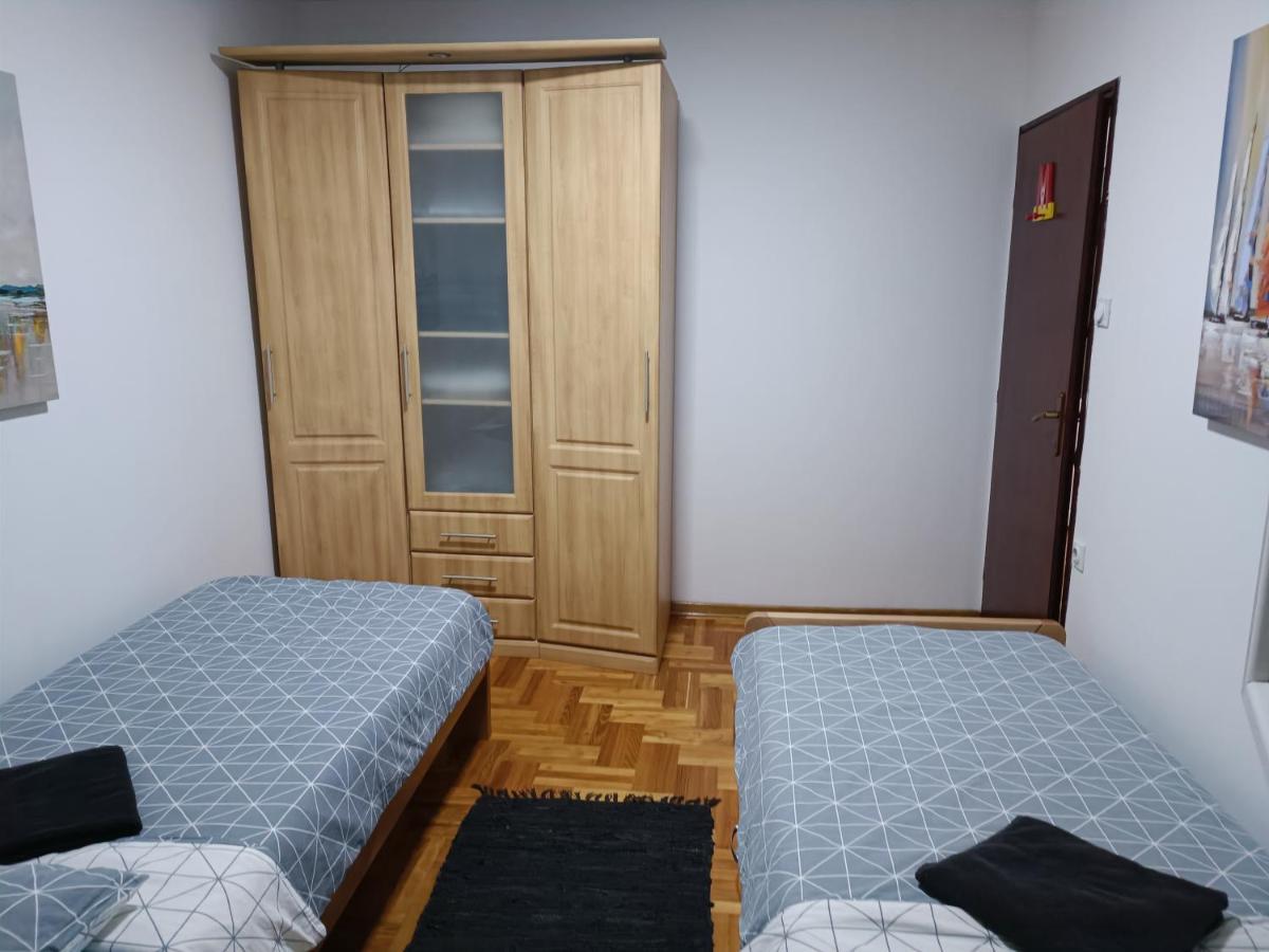 Serbian Home With Garden Krnjaca Ngoại thất bức ảnh