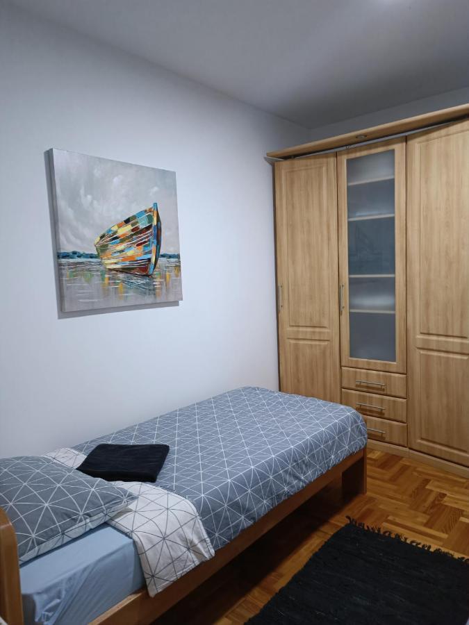 Serbian Home With Garden Krnjaca Ngoại thất bức ảnh